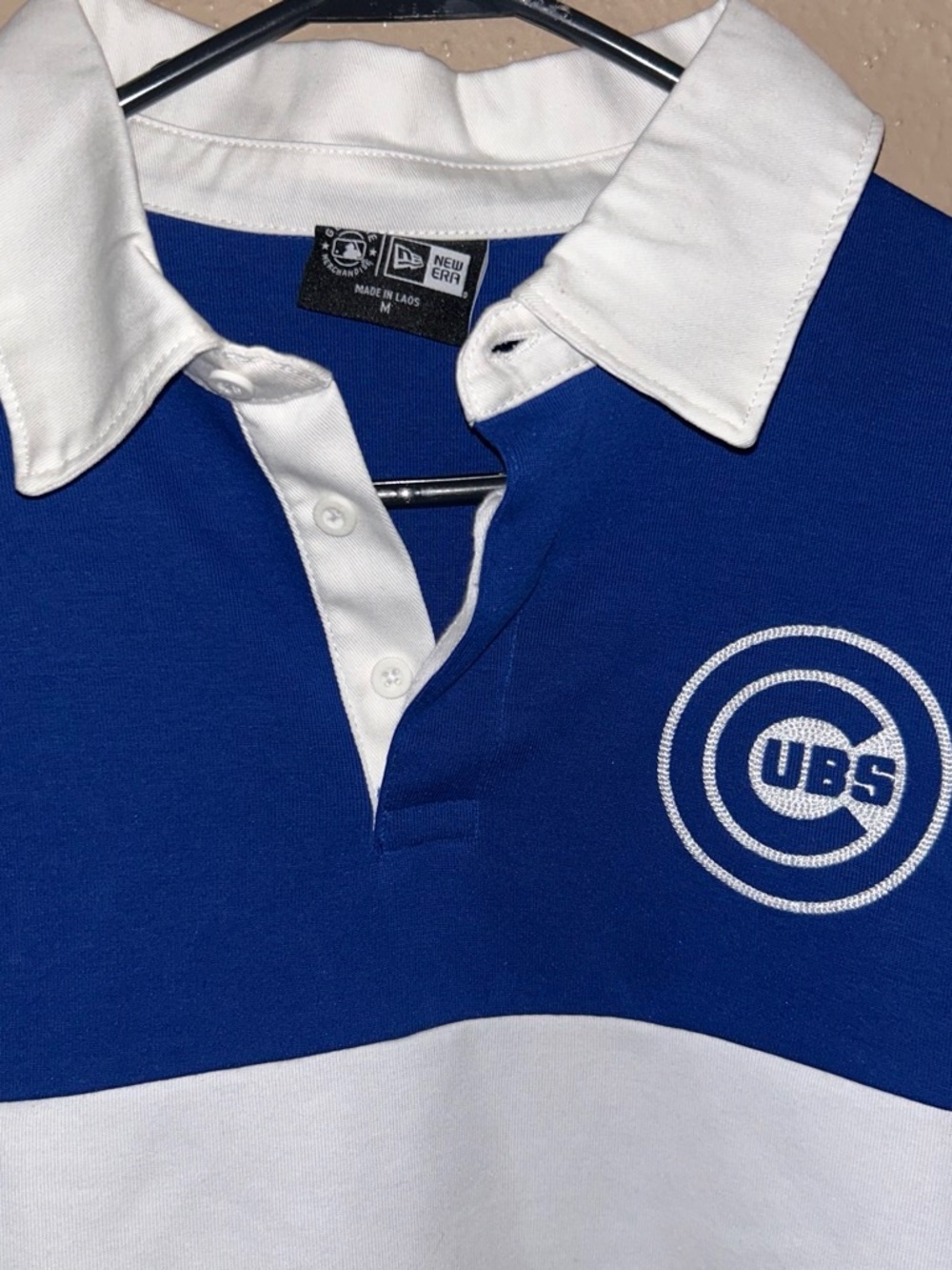 New Era Mens Med Chicago Cubs Blue & White LS Polo Shirt